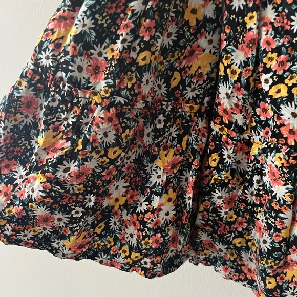 Floral Flowy Skirt - Picture 3 of 3